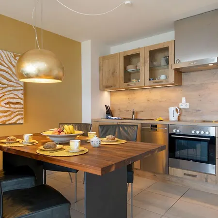 Seeschloss 13 * Binz