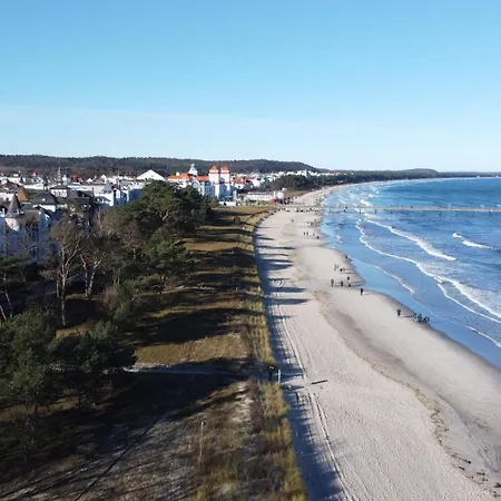 Seeschloss 13 * Binz
